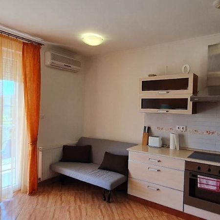 Bazsi Golden Beach Apartman Siófok Buitenkant foto