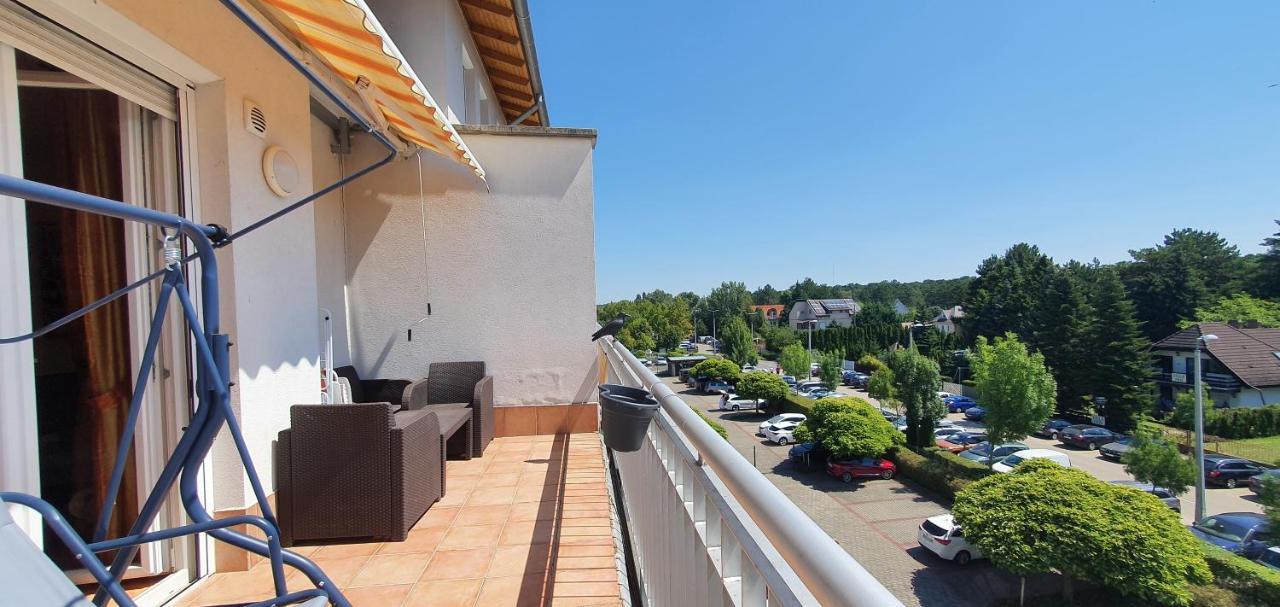 Bazsi Golden Beach Apartman Siófok Buitenkant foto